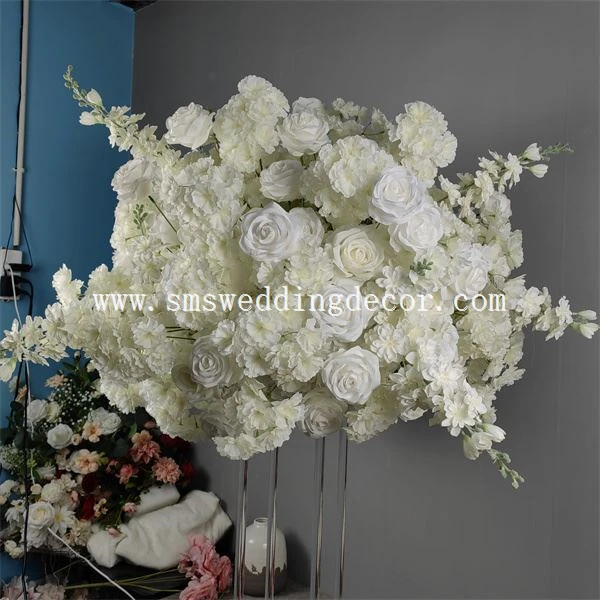 White Floral Centerpieces White Floral Centerpieces